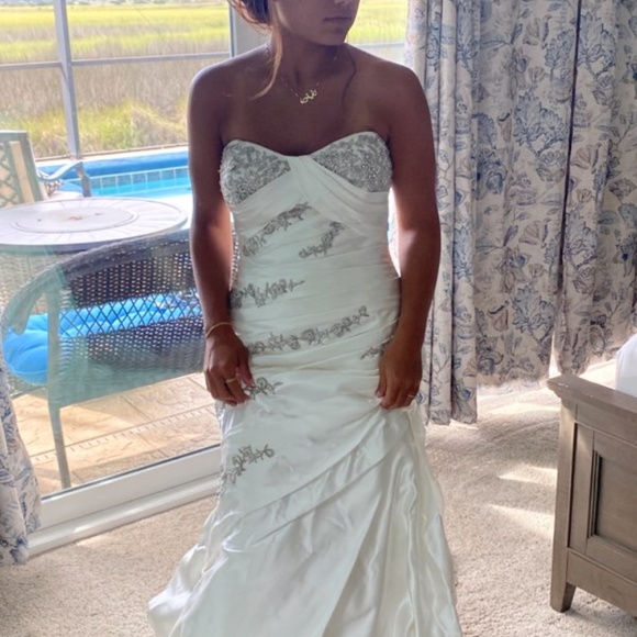 PRONOVIA DRESS 3133039 - Picture 7 of 7